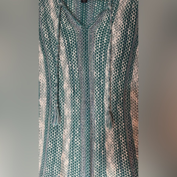 NEW |Women’s Gorgeous Open Knit Top Cover-Up Swim Tunic Small - Picture 3 of 8